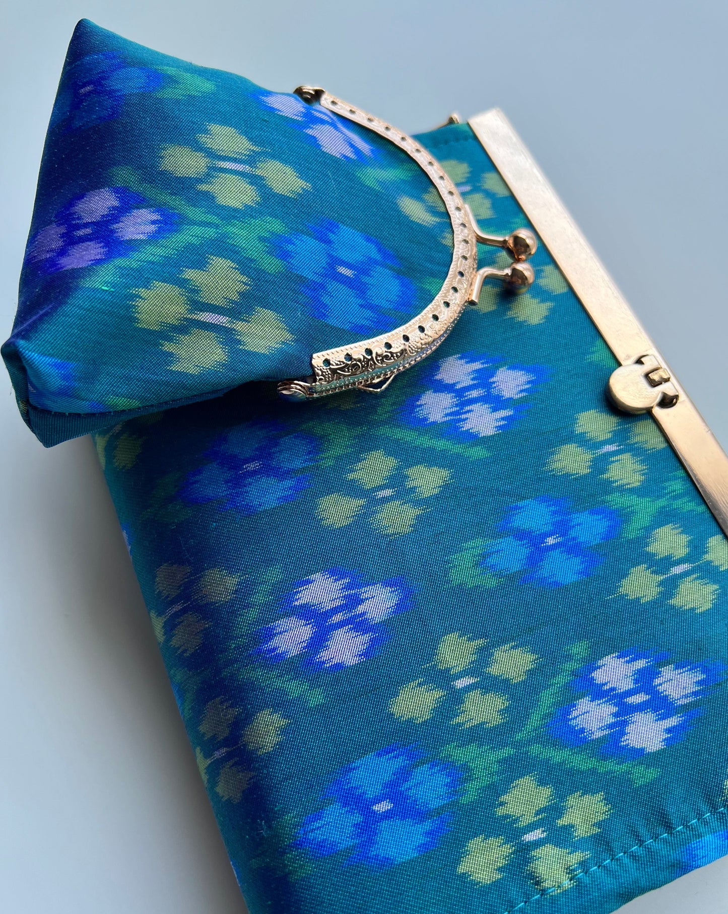 Purse/Clutch+Coin Pouch || Houl (Khmer Silk)